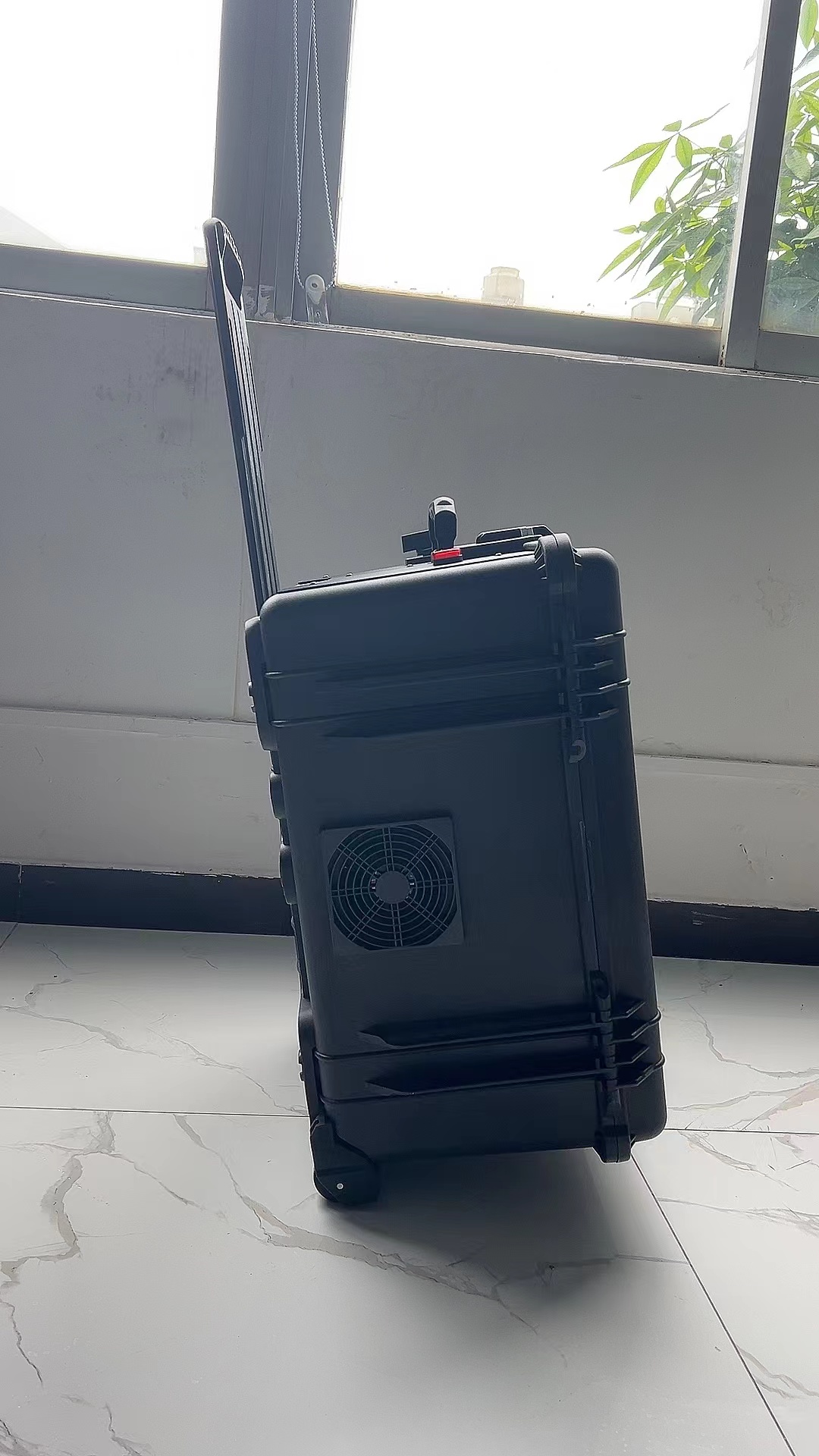 迭部手拉箱型移动通信干扰器